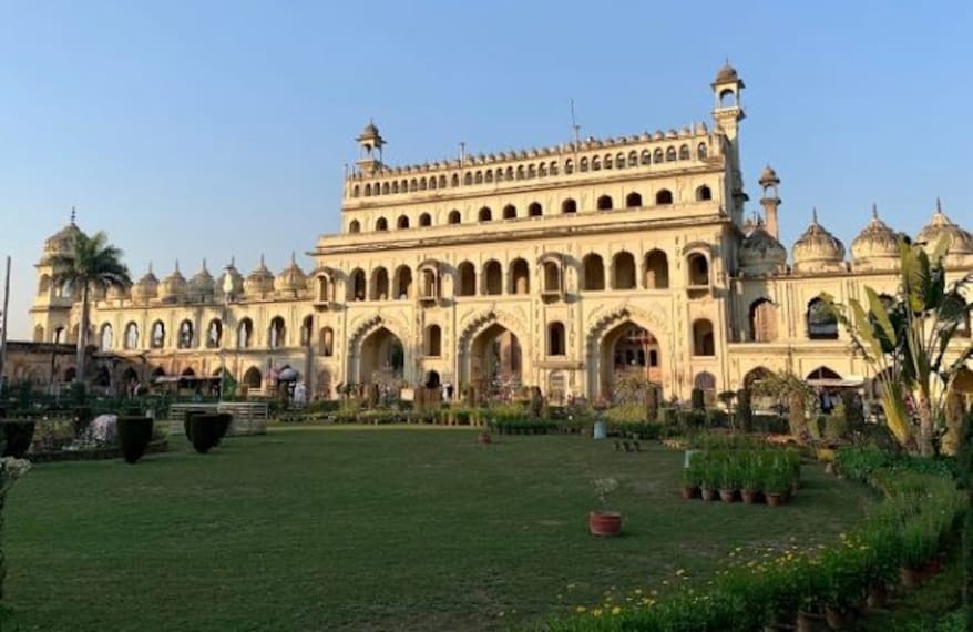 Rumi Darwaza-2